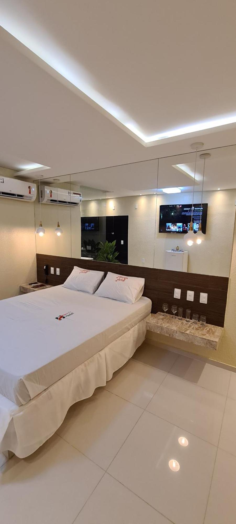 Henry'S Motel 阿尔科韦迪 外观 照片